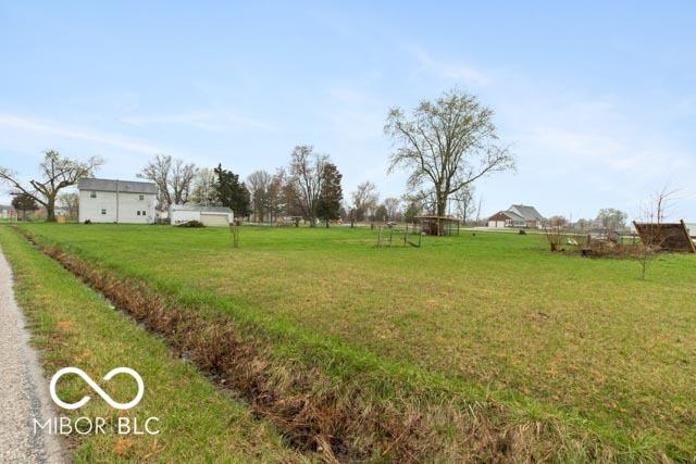 5973 Masten Rd, Coatesville, IN 46121 - view of yard