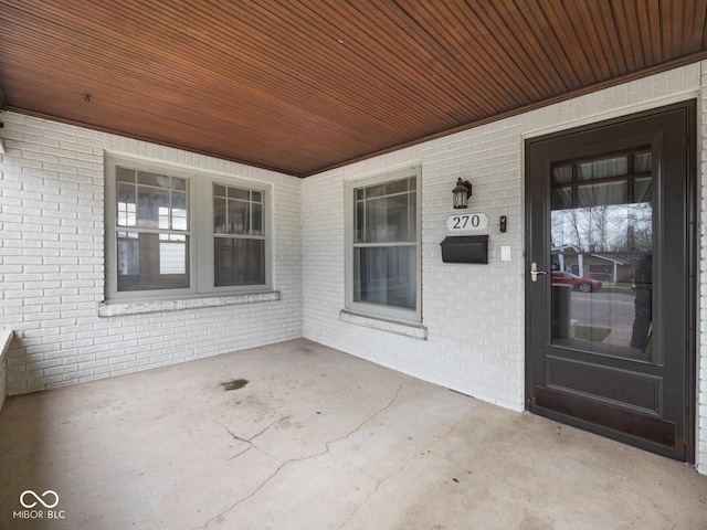 270 W Broadway St, Shelbyville, IN 46176 - view of patio / terrace