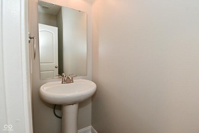 8404 Alcona Dr, Indianapolis, IN 46237 - photo 14