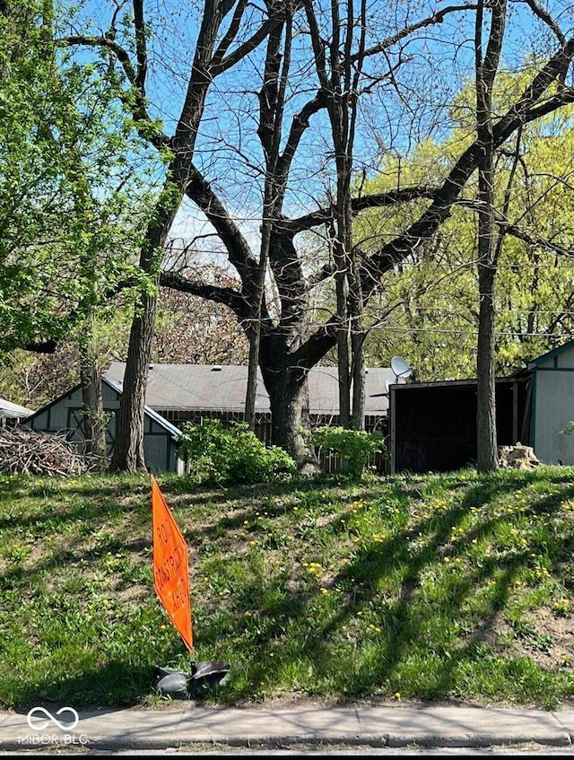 2521 Madison Ave, Indianapolis, IN 46225