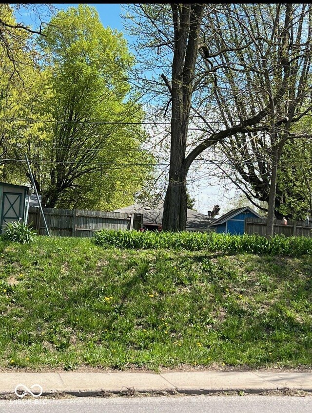 2525 Madison Ave, Indianapolis, IN 46225