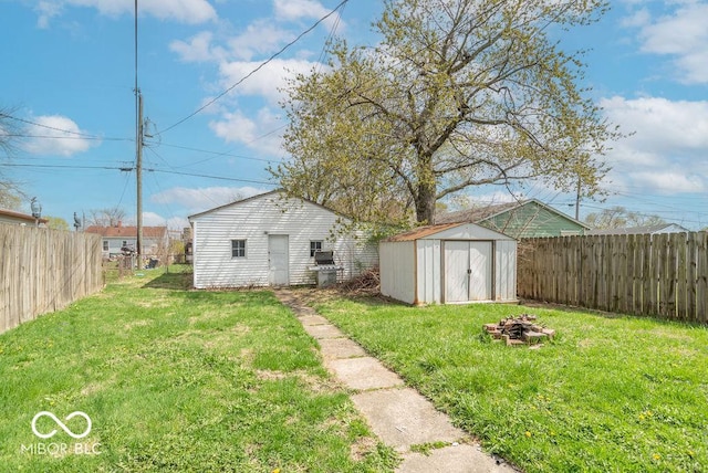 555 Leeds Ave, Indianapolis, IN 46203 - photo 19