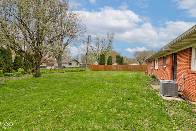 2205 Lafayette Rd, Crawfordsville, IN 47933 - view of yard with cooling unit and fence