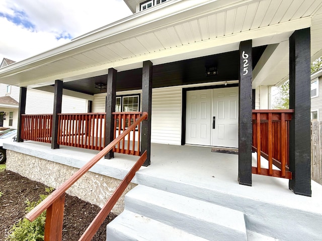 625 N Parker Ave, Indianapolis, IN 46201 - property entrance featuring covered porch