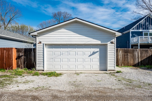 1603 E Market St, Indianapolis, IN 46201 - detached garage with fence