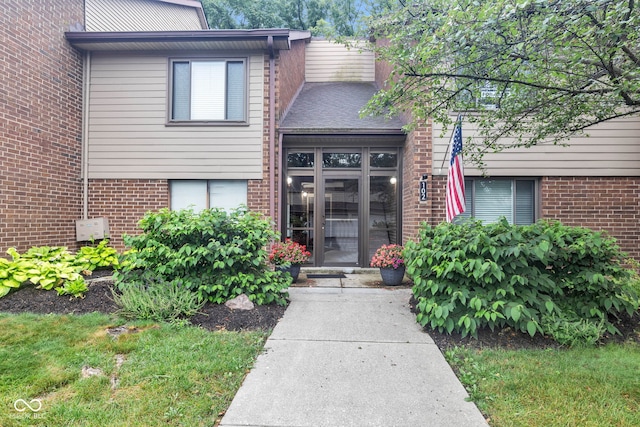 102 Knoll Ct Unit D, Noblesville, IN 46062 - entrance to property featuring brick siding