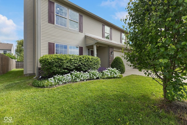 518 Carthage Cir, Westfield, IN 46074 - traditional-style house featuring an attached garage