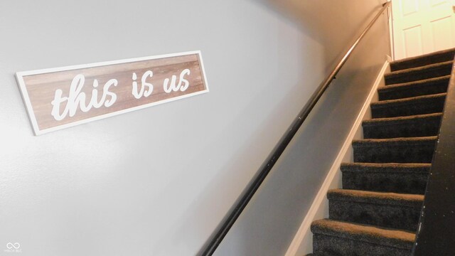 1139 Topp Creek Dr, Indianapolis, IN 46214 - view of stairs
