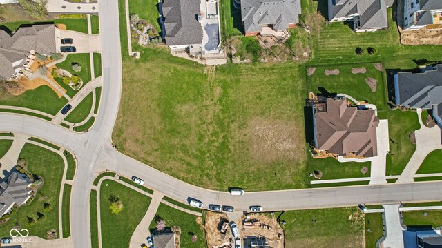 5237 Chancery Blvd, Greenwood, IN 46143 - photo 9