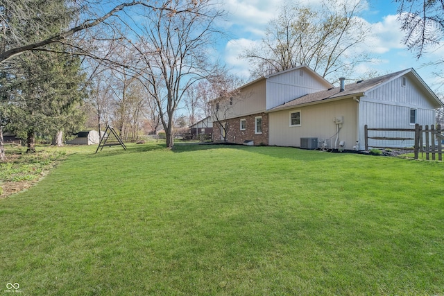 4106 Armon Ct, Carmel, IN 46033 - view of yard featuring central AC unit and fence