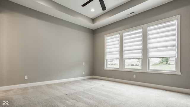 528 Dylan Dr, Carmel, IN 46032 - empty room with carpet, plenty of natural light, baseboards, ceiling fan, and recessed lighting
