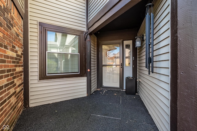 view of property entrance