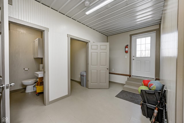 3864 N US Highway 231, Greencastle, IN 46135 - interior space featuring baseboards and finished concrete floors
