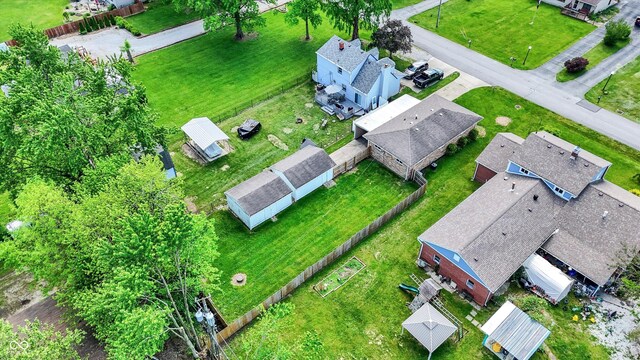 3809 Wildwood Dr, Indianapolis, IN 46239 - drone / aerial view