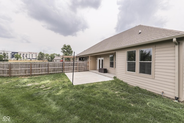 2144 Connie Ct, Franklin, IN 46131 - view of yard featuring a patio area