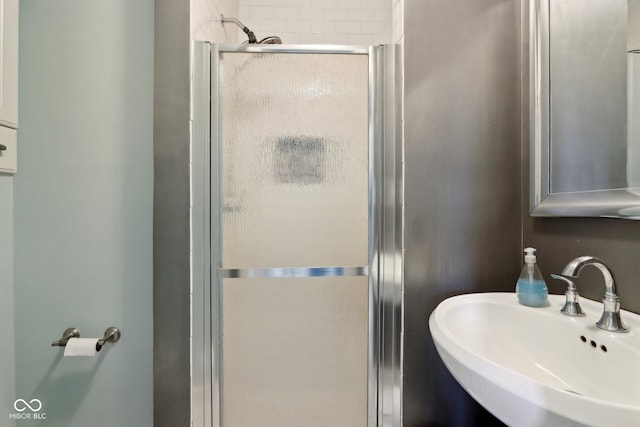 5945 Mcfarland Rd, Indianapolis, IN 46227 - bathroom with a sink and a shower stall