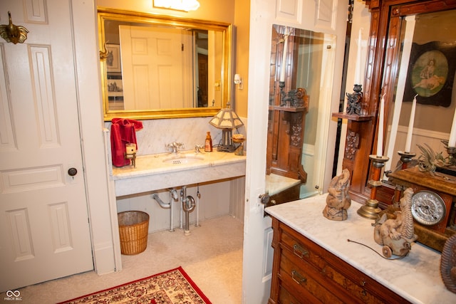 313 E Wabash Ave, Crawfordsville, IN 47933 - bathroom with a sink