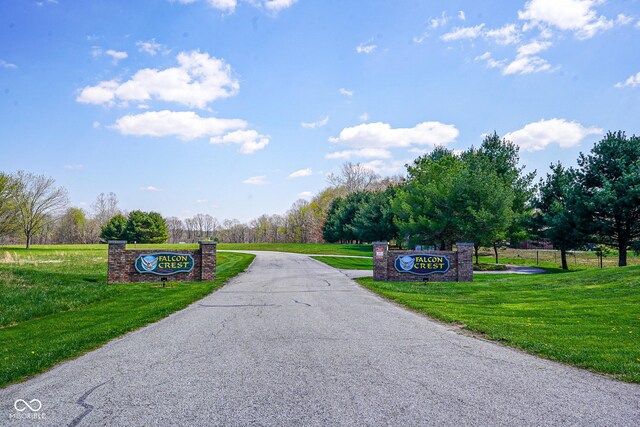 3276 Eagles Pt, Martinsville, IN 46151