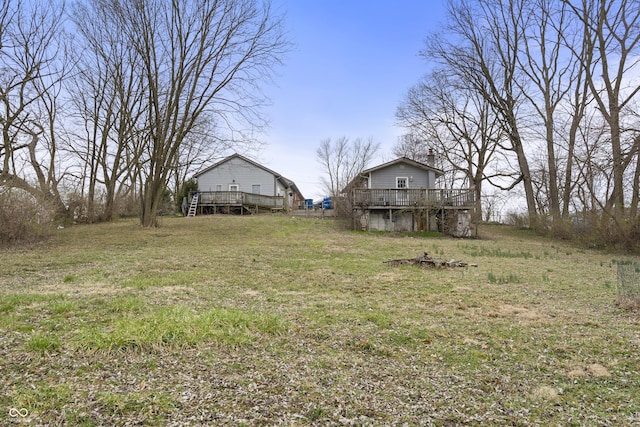 5713 Bluff Rd, Indianapolis, IN 46217 - view of yard featuring a wooden deck