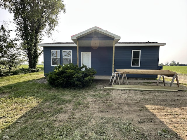 8776 S US Highway 231, Crawfordsville, IN 47933 - view of front of home featuring a front lawn