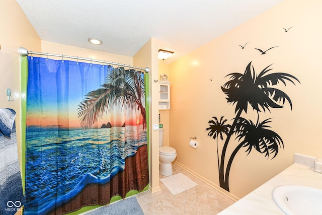 1153 Diablo Rd, Greenwood, IN 46143 - full bath featuring a sink, tile patterned floors, toilet, and curtained shower