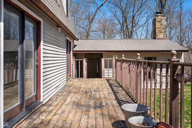 8847 E Northshore Dr, Unionville, IN 47468 - view of wooden deck