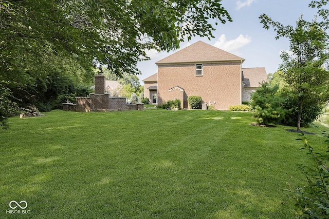 1060 Cape Coral Dr, Cicero, IN 46034 - view of yard