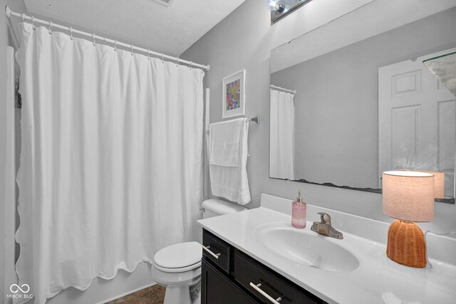 1280 Summer Ridge Ln, Brownsburg, IN 46112 - full bathroom featuring vanity, a textured ceiling, and shower / bathtub combination with curtain