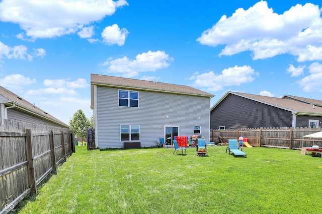 950 Redwood Dr, Franklin, IN 46131 - rear view of house with a fenced backyard