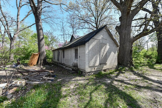 324 E Burgess Ave, Indianapolis, IN 46219 - photo 9