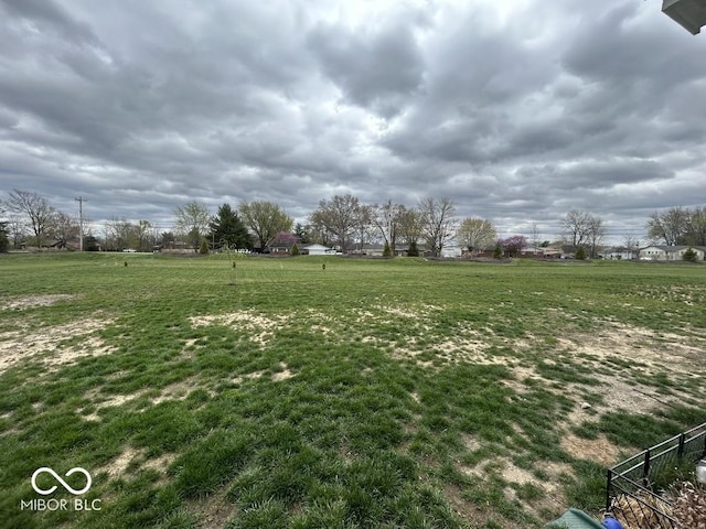 1573 Vera Blvd, Danville, IN 46122 - view of yard