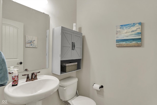 16758 Bingham Dr, Westfield, IN 46074 - bathroom with a sink and toilet