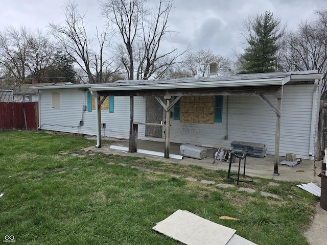 1830 S Chester Ave, Indianapolis, IN 46203 - back of house featuring fence and a yard