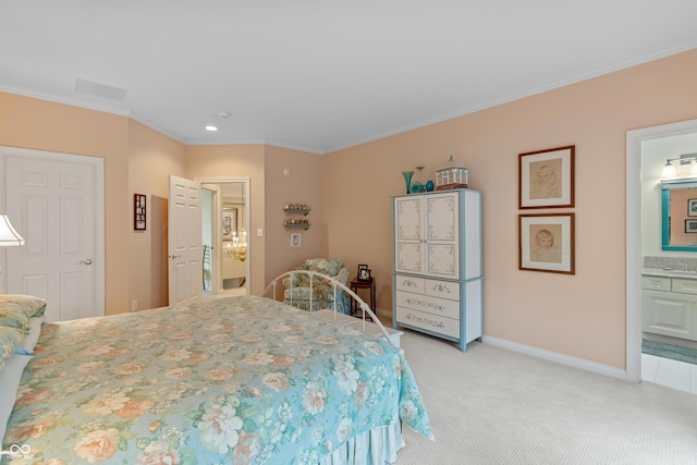 bedroom with ornamental molding, light carpet, ensuite bathroom, baseboards, and recessed lighting