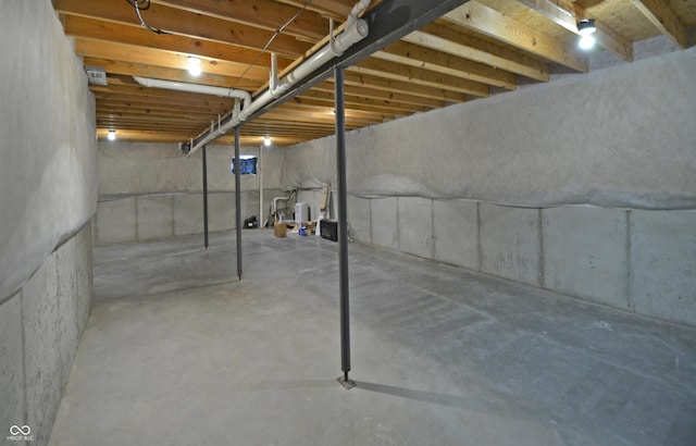 view of unfinished below grade area