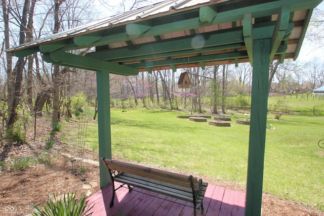 exterior space featuring a yard