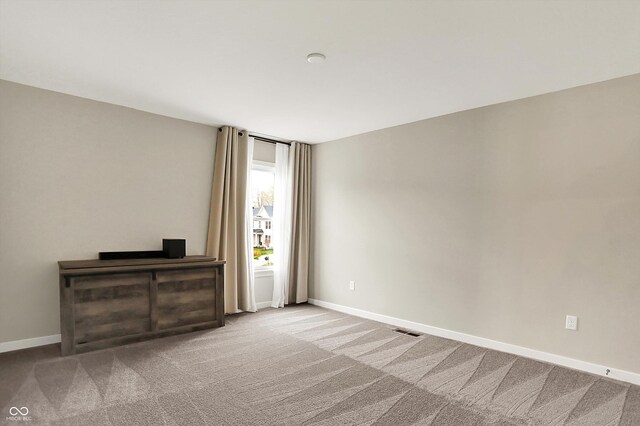 132 Oakhurst Way, Westfield, IN 46074 - carpeted empty room featuring visible vents and baseboards