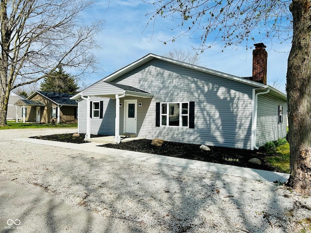 103 N Nebraska St, North Salem, IN 46165 - view of front of home with a chimney