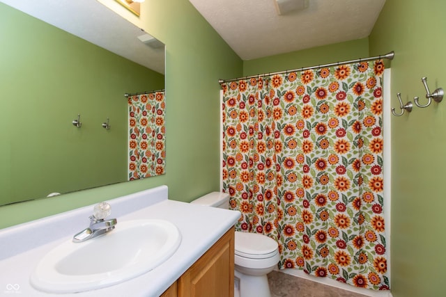 1579 Winding Creek Trl, Brownsburg, IN 46112 - bathroom featuring vanity and a shower with curtain