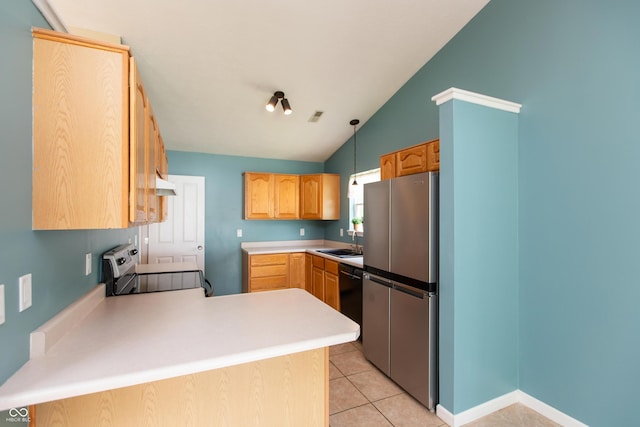 1579 Winding Creek Trl, Brownsburg, IN 46112 - kitchen with freestanding refrigerator, electric range oven, lofted ceiling, a peninsula, and light countertops