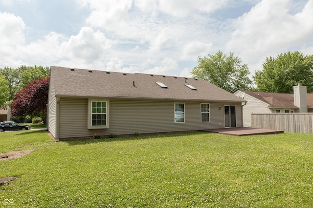 1579 Winding Creek Trl, Brownsburg, IN 46112 - back of house featuring a shingled roof