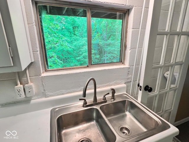 room details with a sink