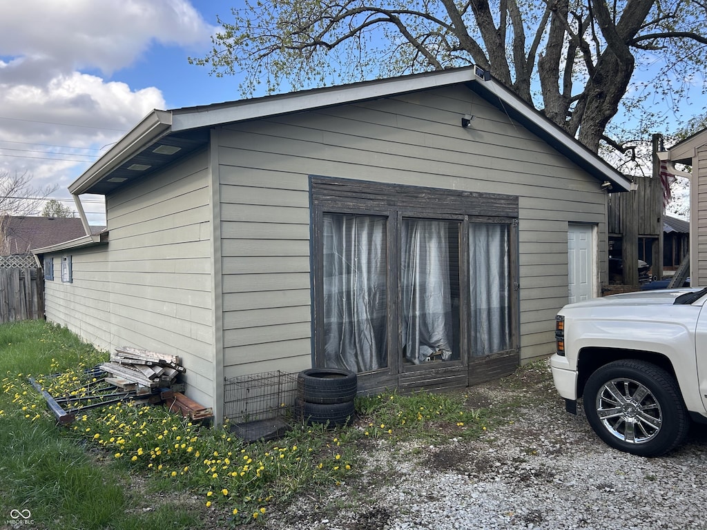 18 E N St, New Palestine, IN 46163 - photo 2