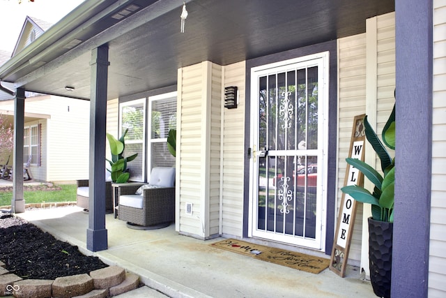 5236 Skipping Stone Dr, Indianapolis, IN 46237 - property entrance with a porch