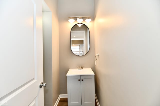 106 S Wayburn St, Indianapolis, IN 46229 - bathroom with baseboards and vanity