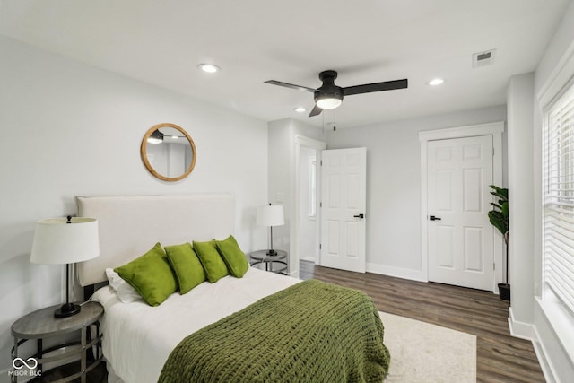 625 N Temple Ave, Indianapolis, IN 46201 - bedroom with wood finished floors, recessed lighting, baseboards, and a ceiling fan