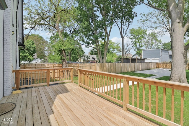 625 N Temple Ave, Indianapolis, IN 46201 - view of wooden deck