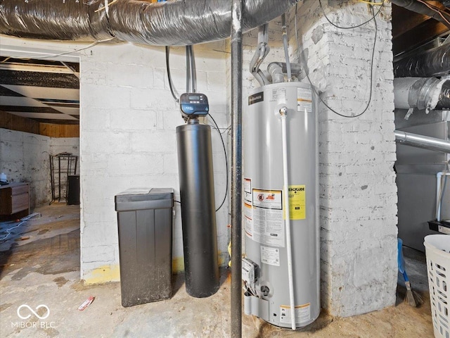 315 E N St, Greensburg, IN 47240 - utility room with gas water heater