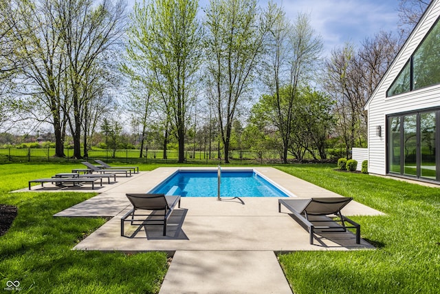 1995 W 116th St, Carmel, IN 46032 - view of pool featuring a fenced in pool, a fenced backyard, a patio area, and a yard