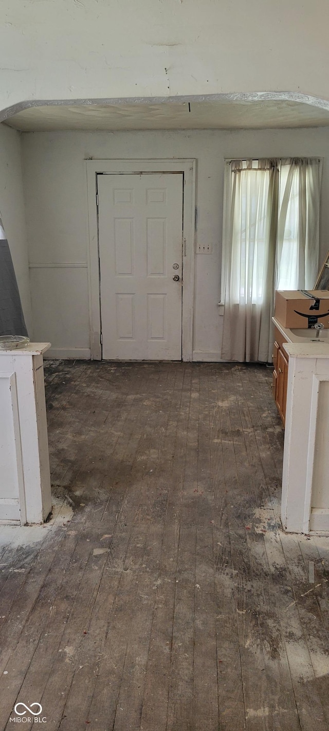 1916 E Maryland St, Indianapolis, IN 46201 - view of entryway